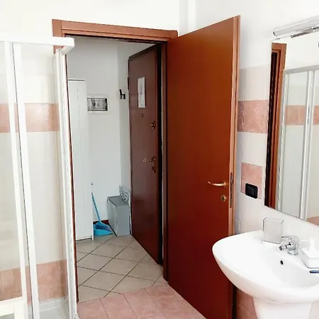 La Casa Sul Bosco كومو